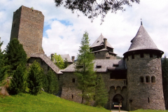burg-finstergruen
